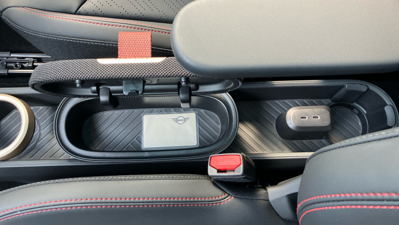 MINI Aceman 135kW E Sport [Level 3] 43kWh 5dr Auto Electric Hatchback